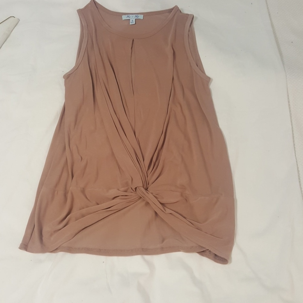 Sleeveless Top